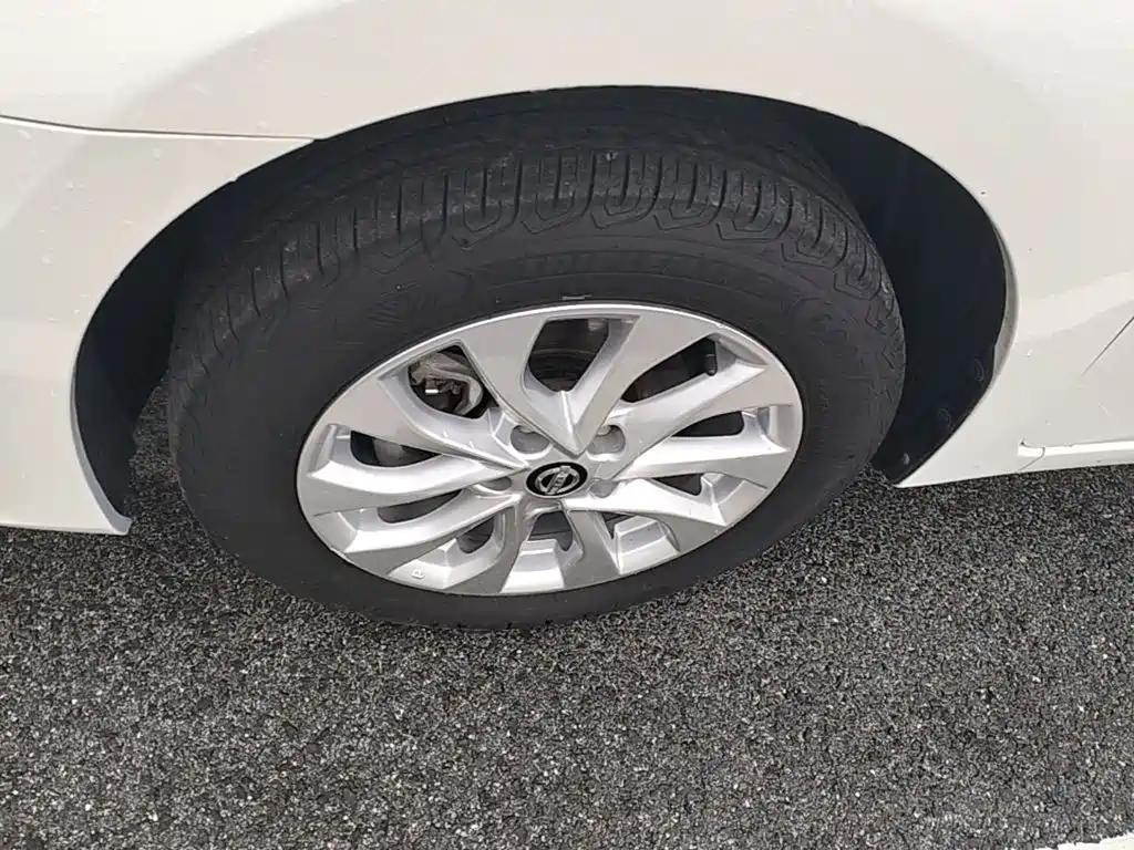 Nissan Sylphy — миниатюра 25