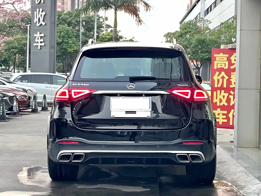 Mercedes-Benz GLE (Import) — миниатюра 3