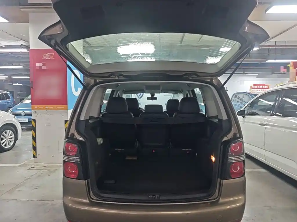 Volkswagen Touran — миниатюра 19