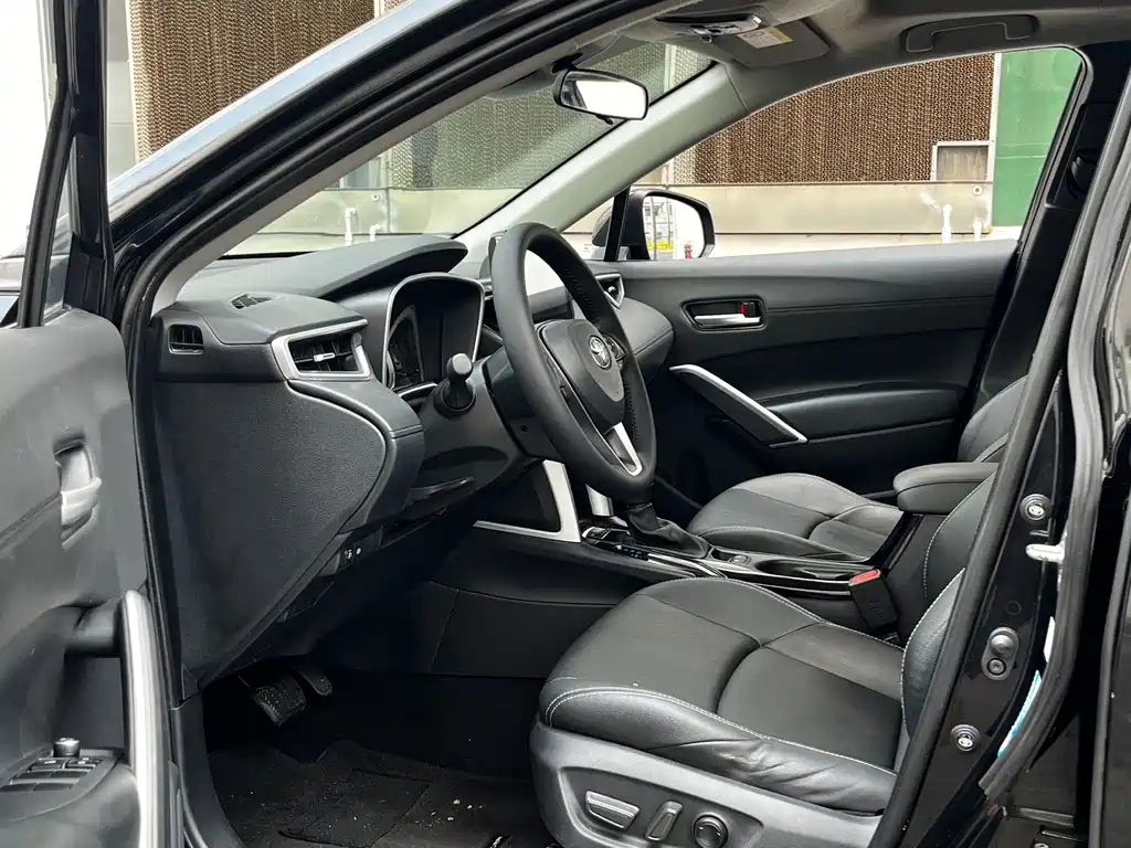 Toyota Frontlander — миниатюра 4