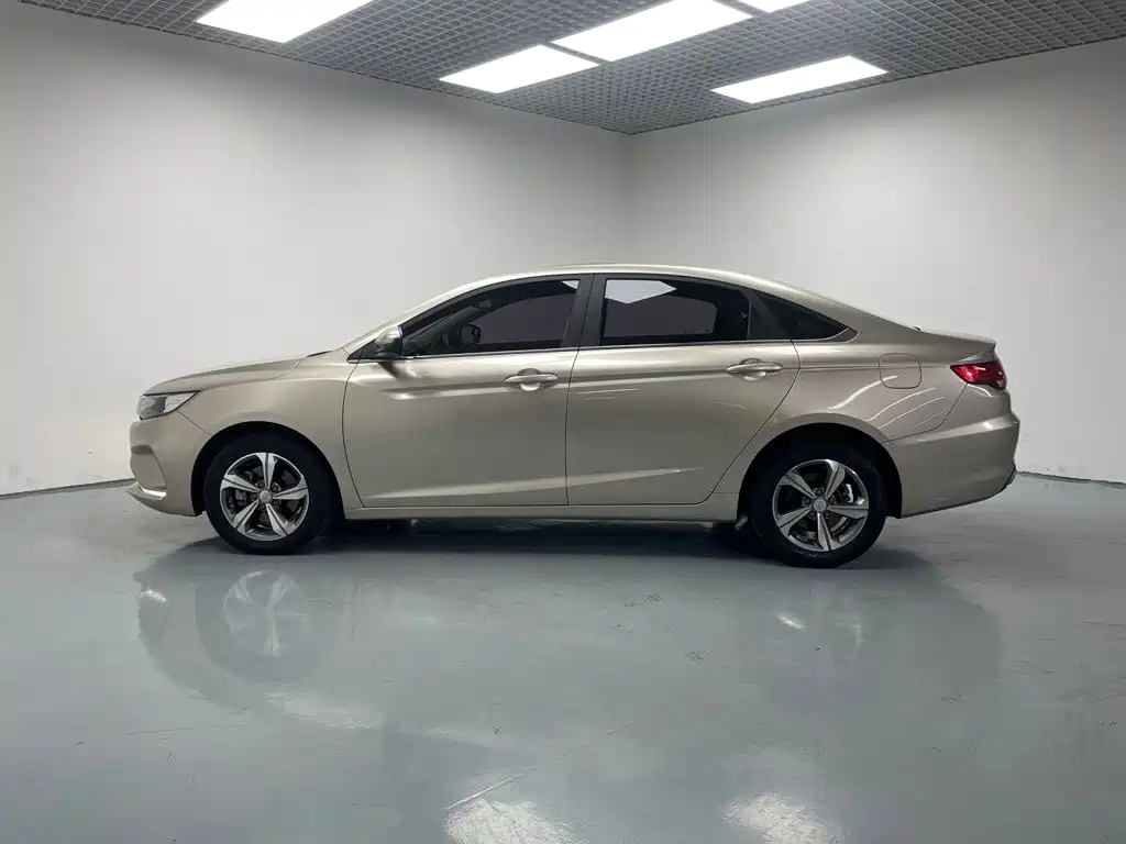 Geely Emgrand GL — миниатюра 6