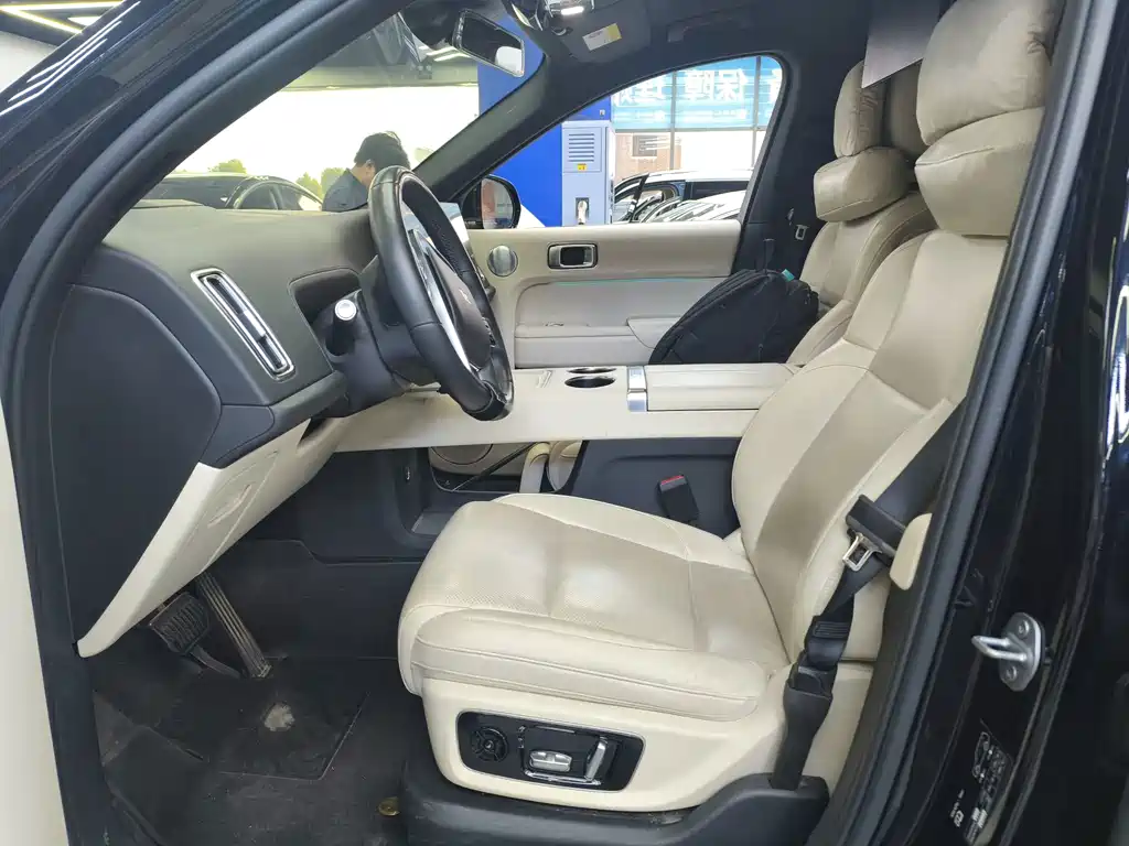 Li Auto Li L8 — миниатюра 5