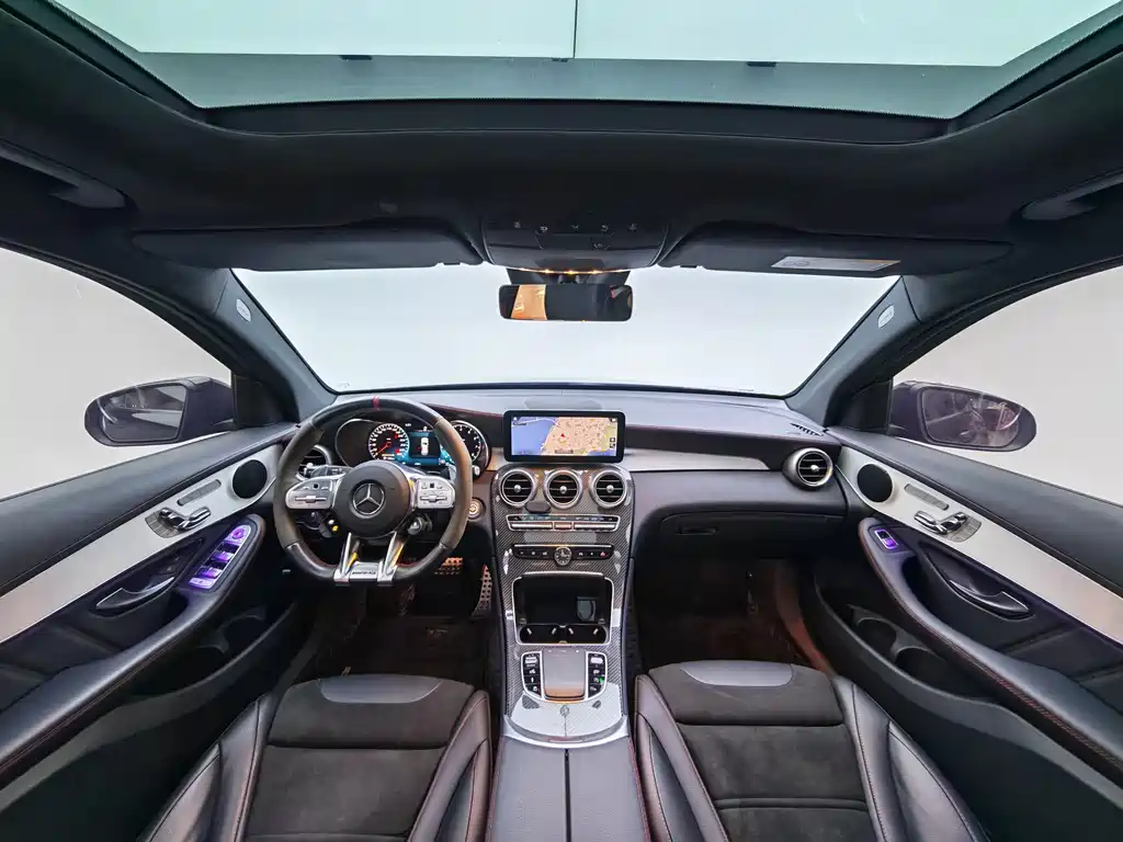MERCEDES-BENZ GLC AMG