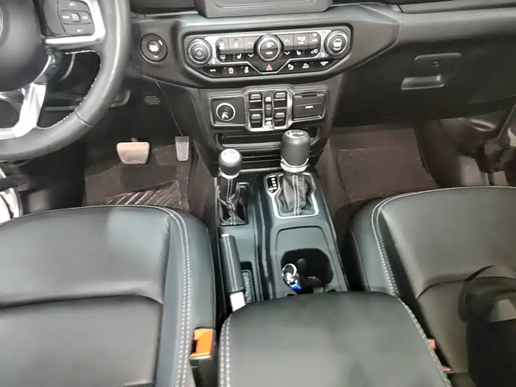 Jeep Wrangler — миниатюра 14
