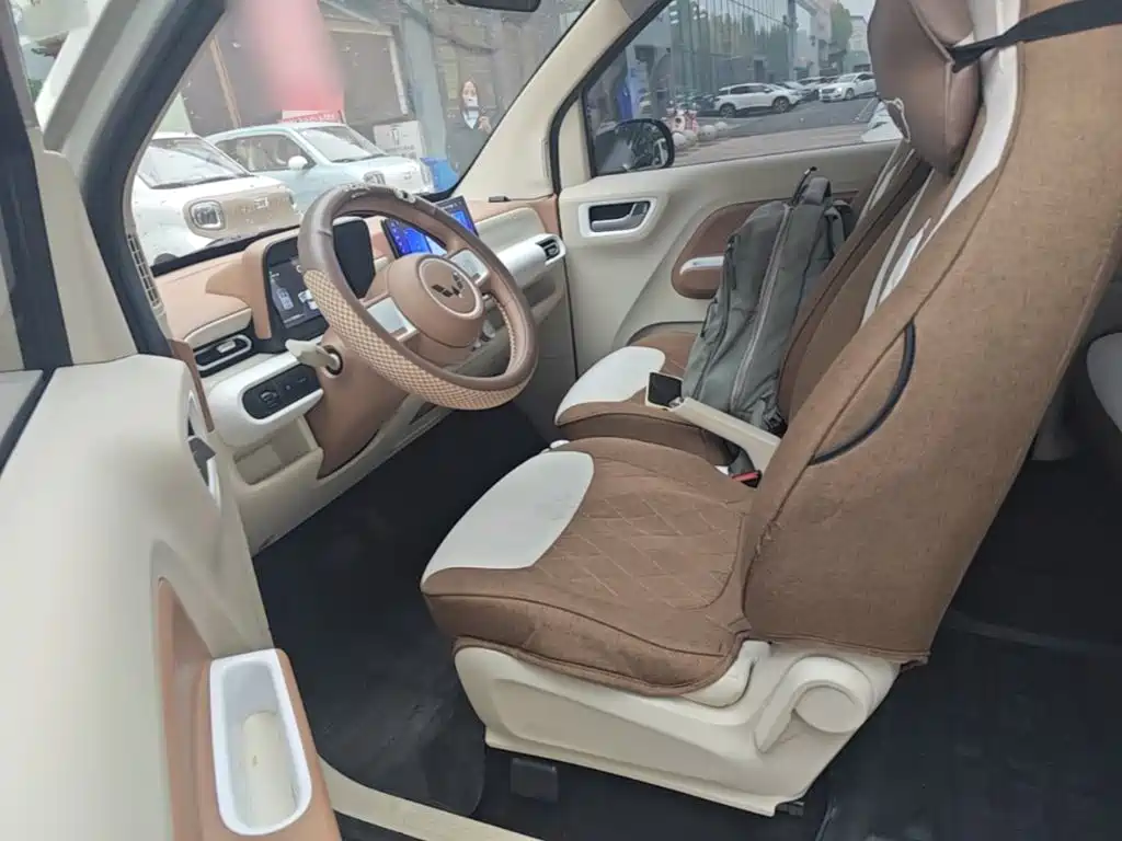 Wuling MINIEV — миниатюра 15