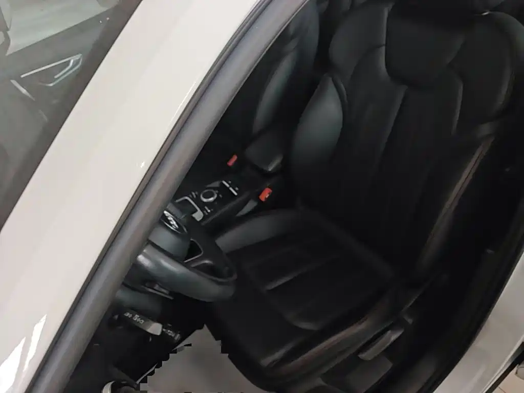 Audi Q2L — миниатюра 15