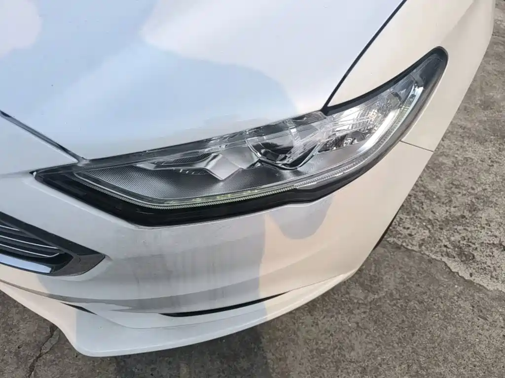 Ford Mondeo — миниатюра 24