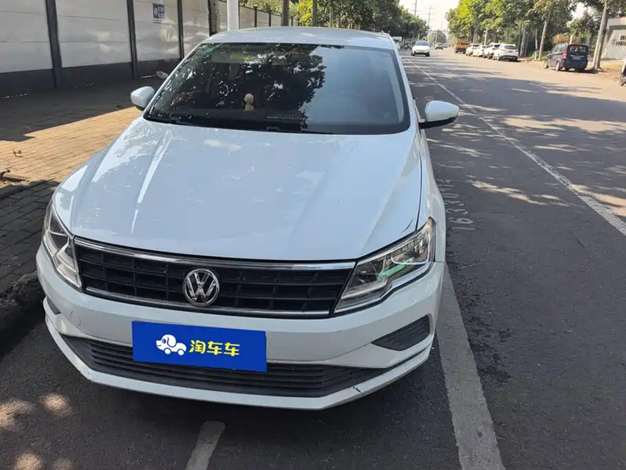 Volkswagen Jetta — миниатюра 2