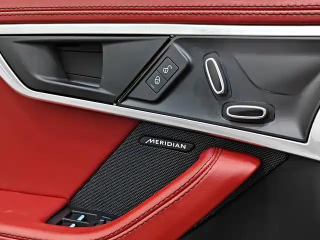 Jaguar F-TYPE — миниатюра 9