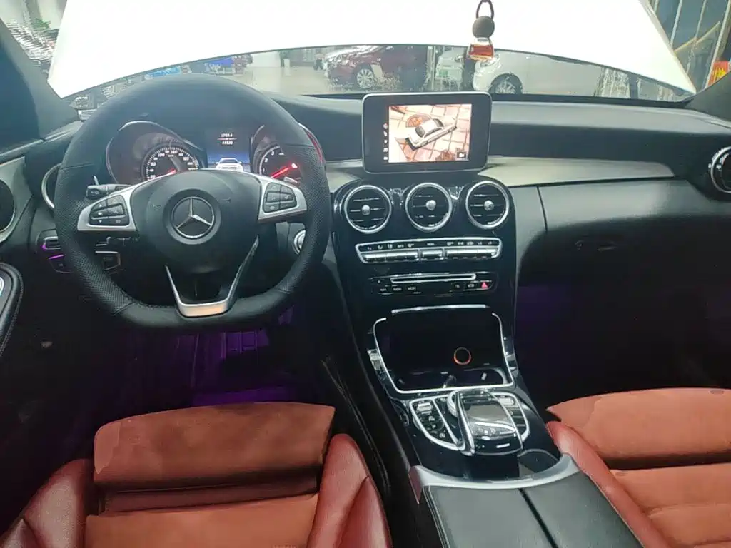 Mercedes-Benz C-Class — миниатюра 10