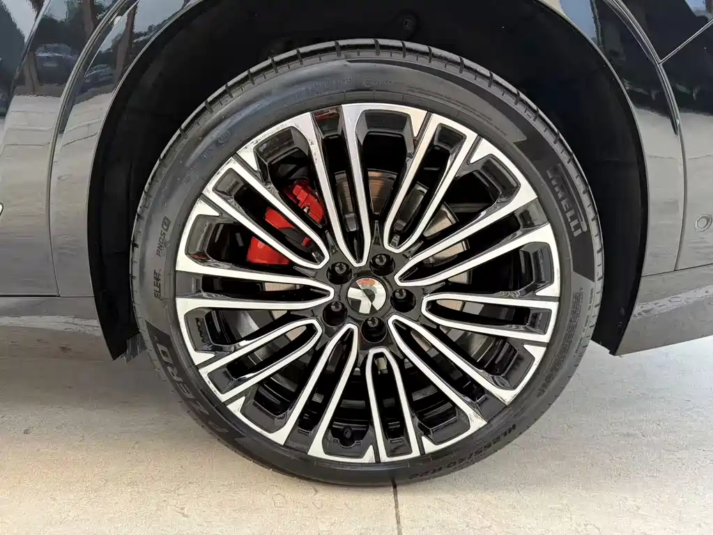 NIO ES8 — миниатюра 14