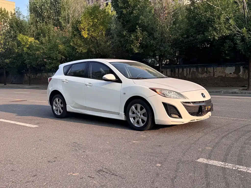Mazda 3 Xingcheng — миниатюра 3