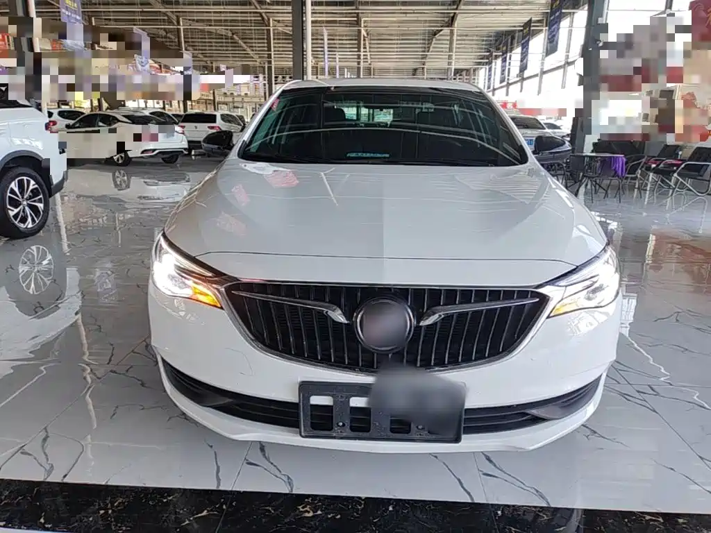 Buick Excelle — миниатюра 3