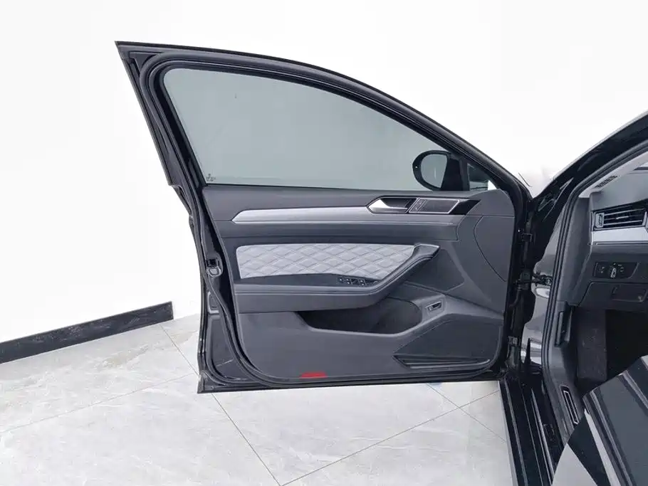 Volkswagen Magotan — миниатюра 7