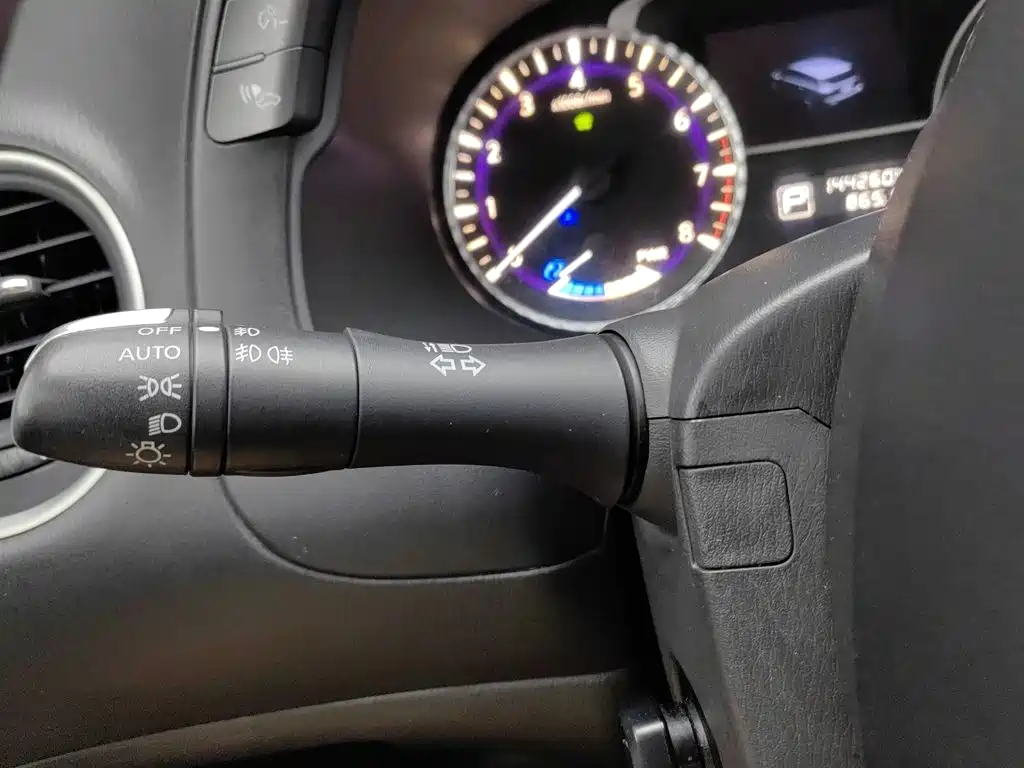 Infiniti QX60 (Import) — миниатюра 21