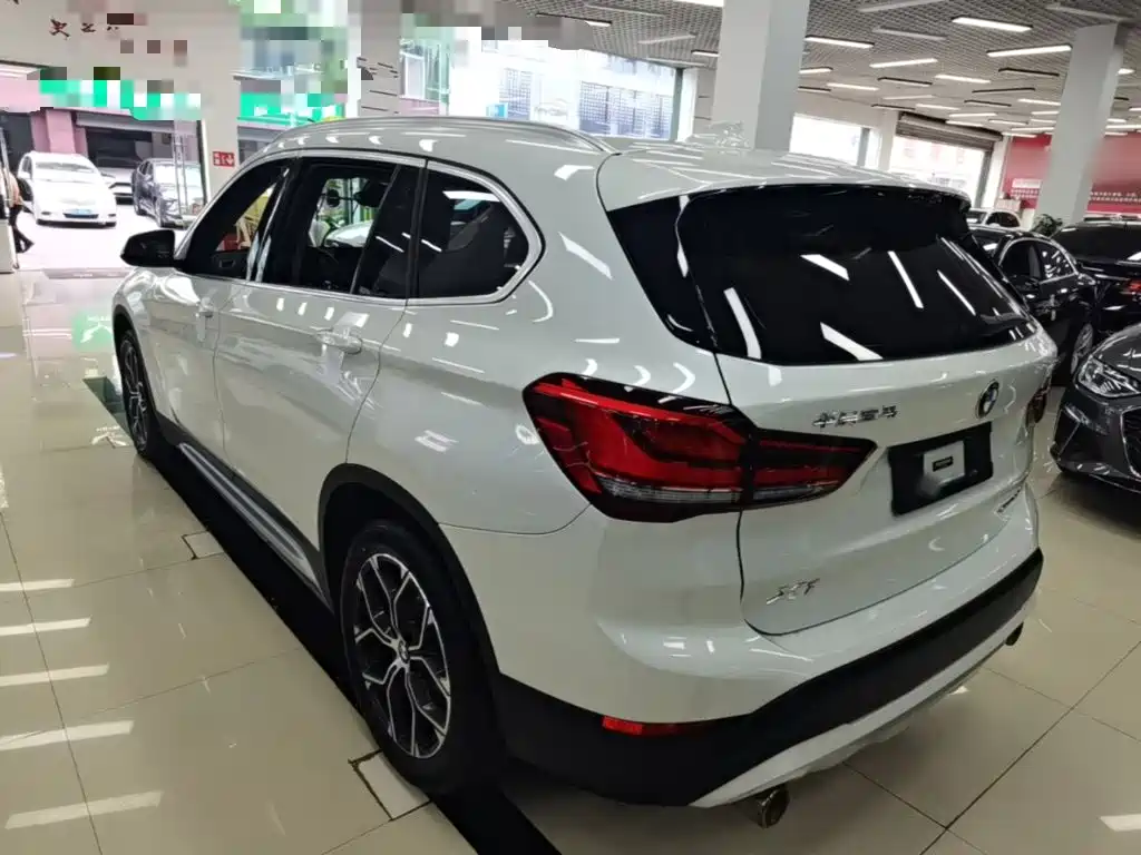BMW X1 — миниатюра 5