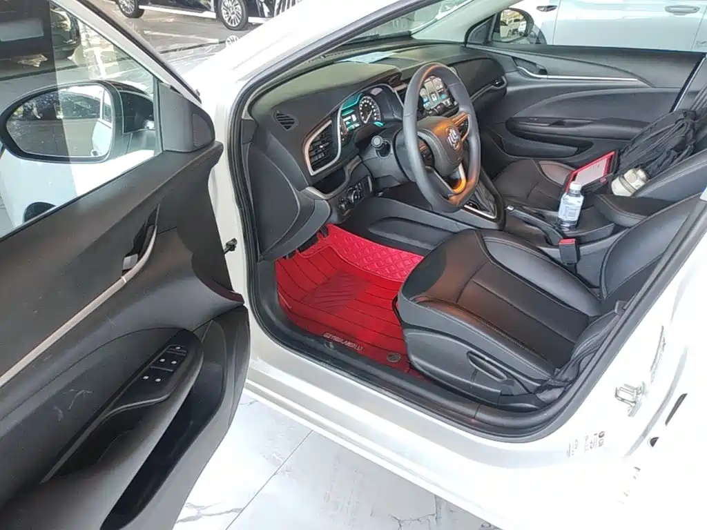 Buick Excelle — миниатюра 16
