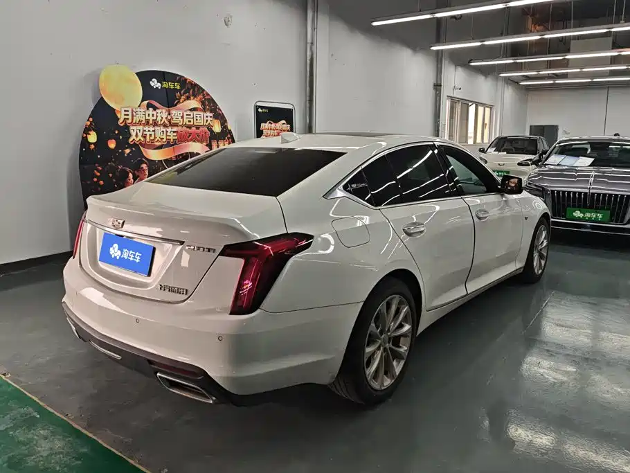 Cadillac CT5 — миниатюра 3