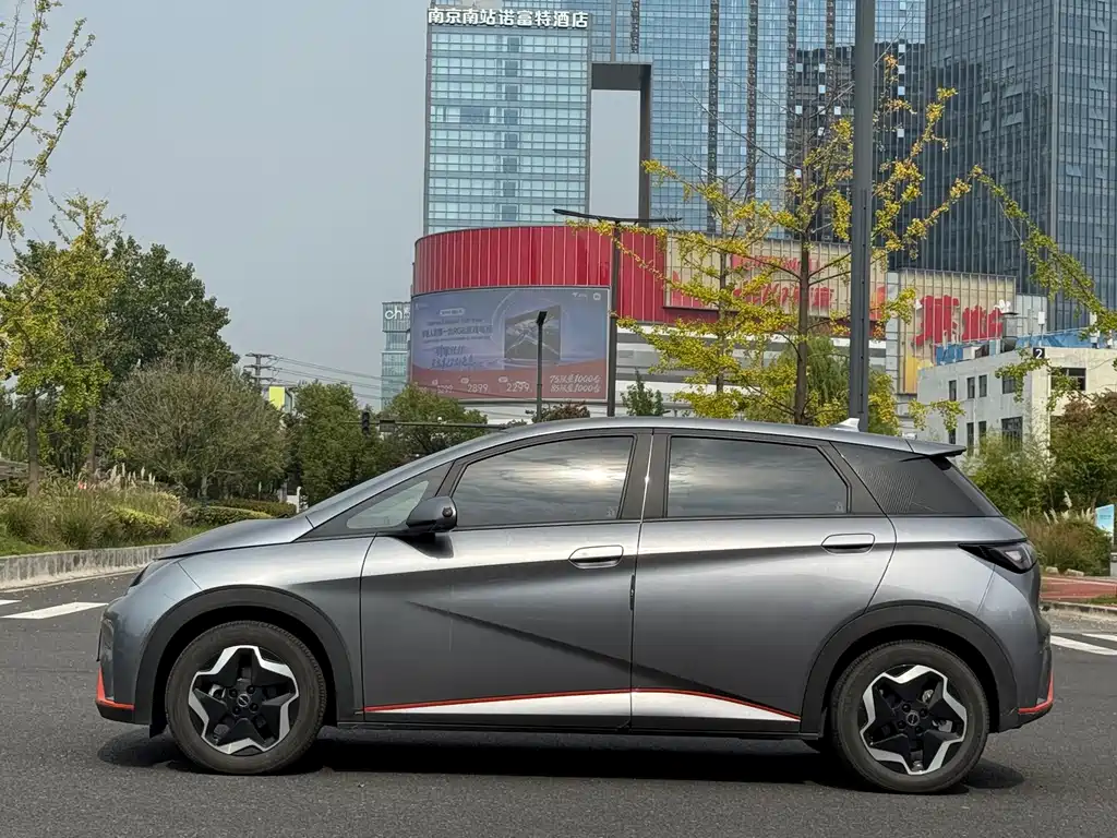 BYD Dolphin — миниатюра 12
