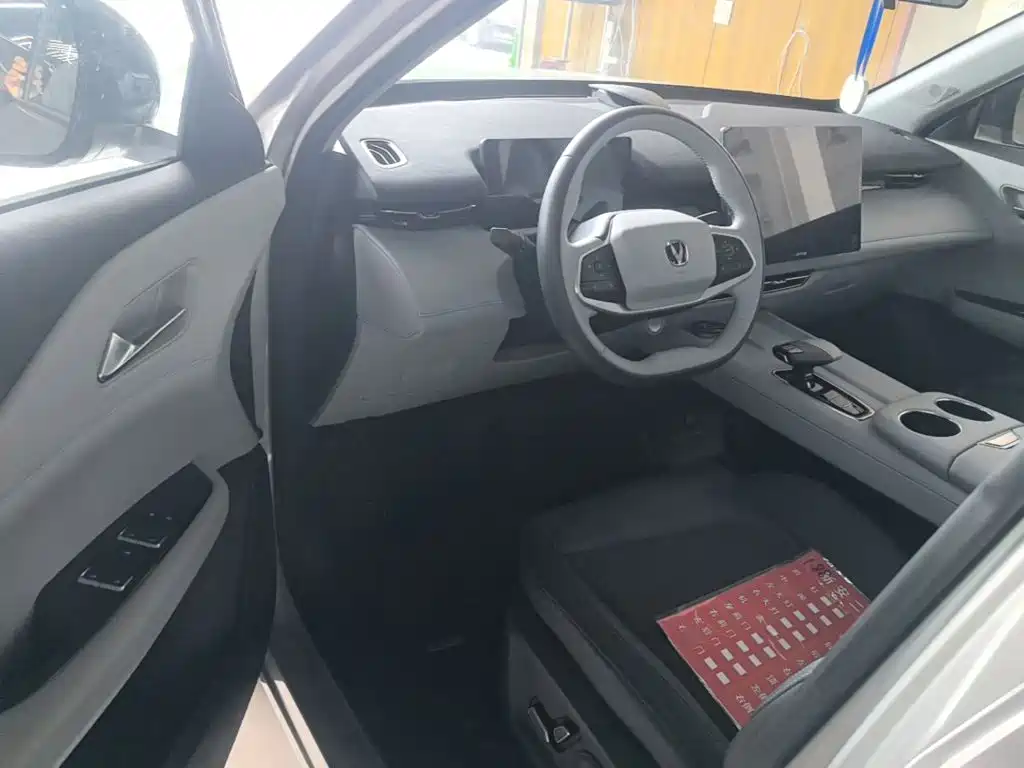 Changan UNI-Z — миниатюра 16