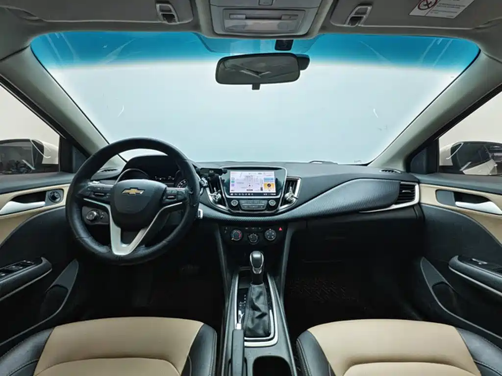 Chevrolet Monza — миниатюра 4