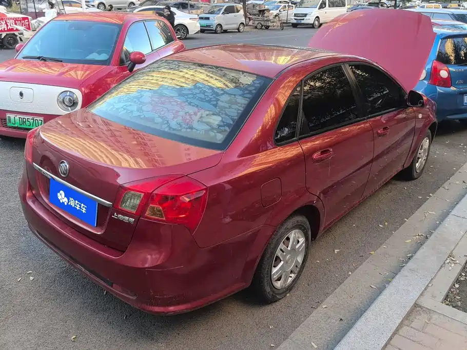 Buick Excelle — миниатюра 3