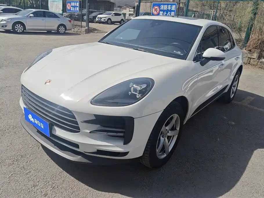 Porsche Macan 2020