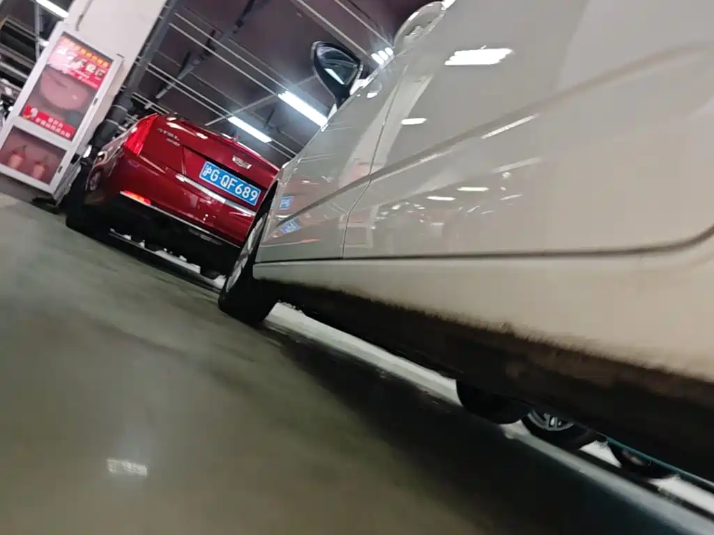 Volkswagen Touran — миниатюра 22