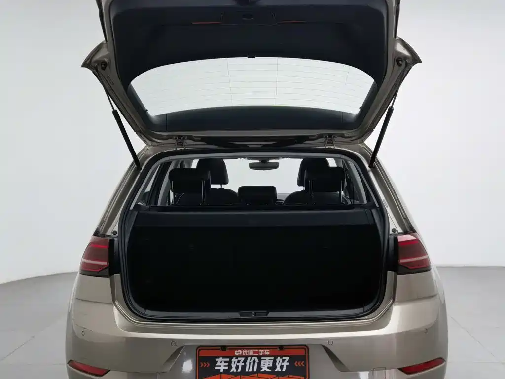 Volkswagen Golf — миниатюра 16