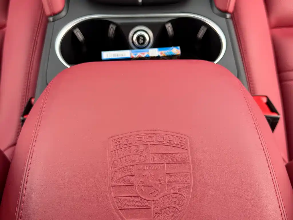 Porsche Cayenne — миниатюра 11