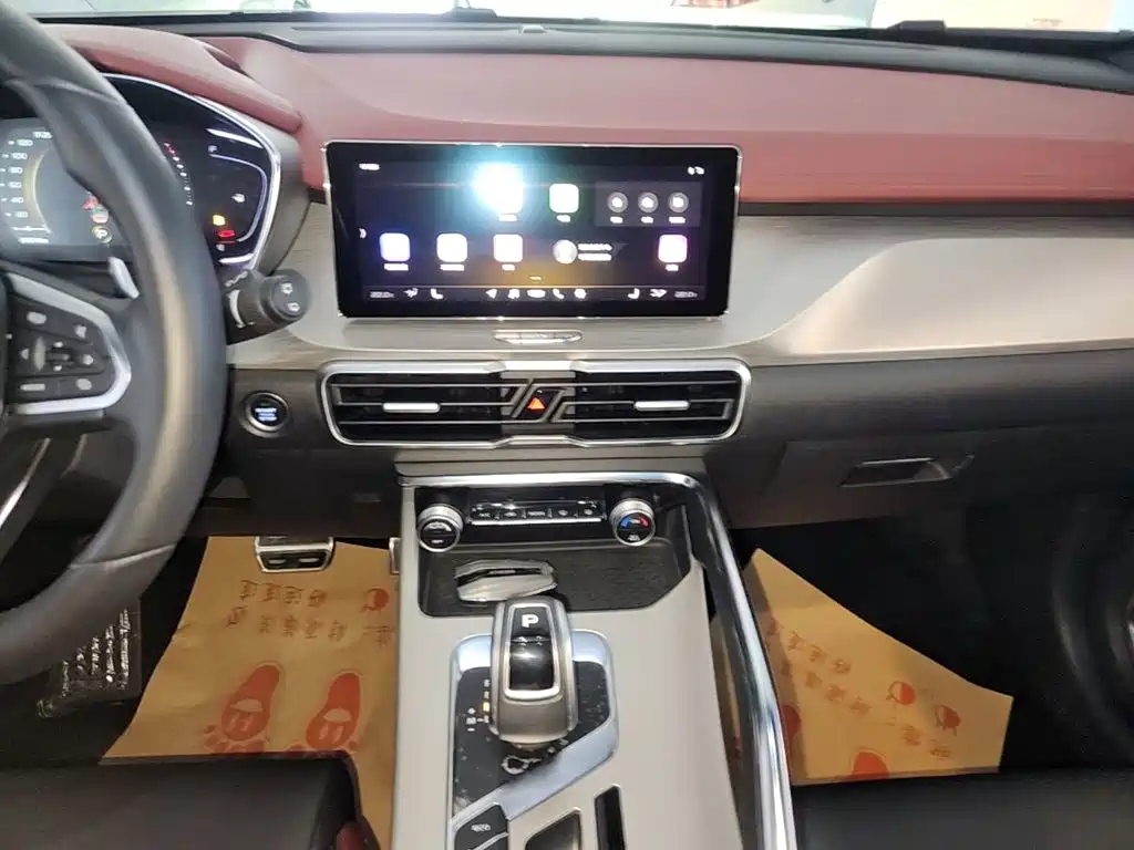 Geely Binyue — миниатюра 13