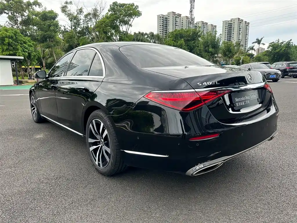 MERCEDES-BENZ S CLASS