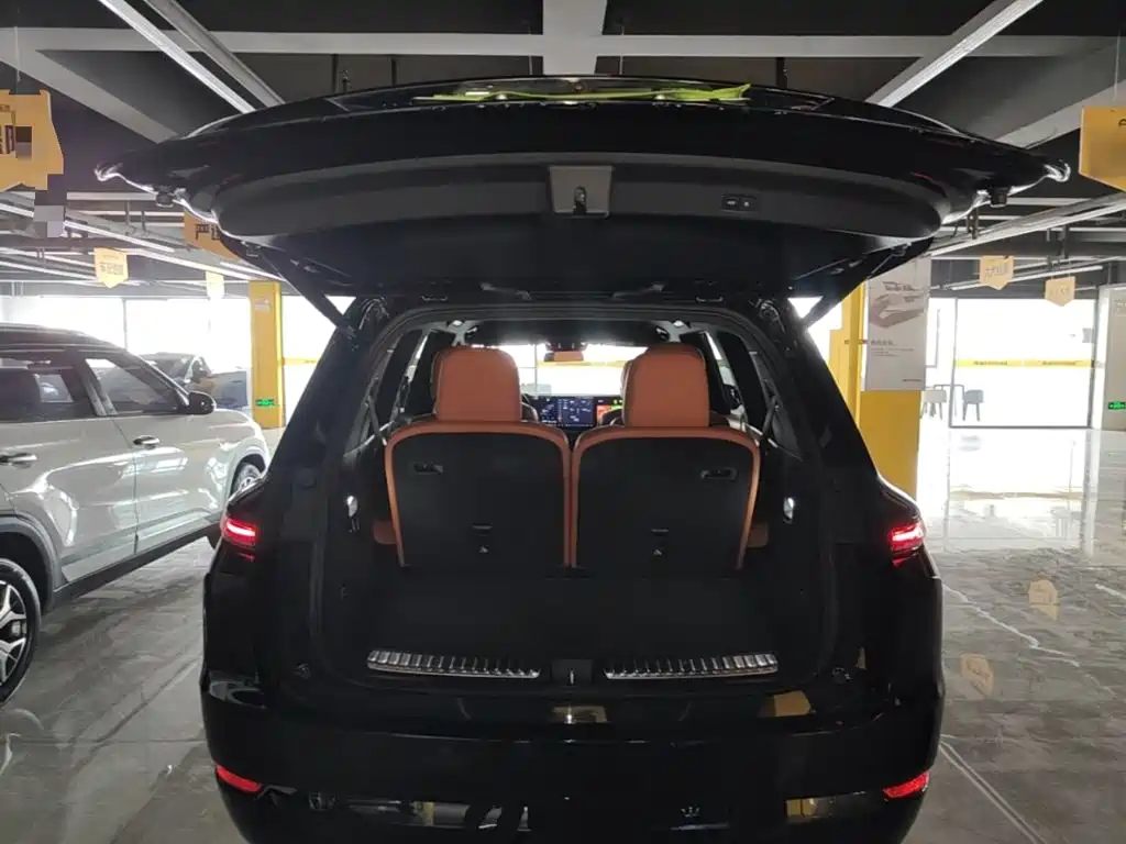 Li Auto Li L9 — миниатюра 19