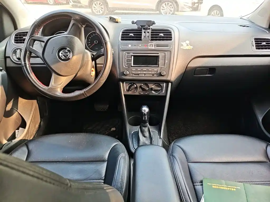 Volkswagen Polo — миниатюра 13