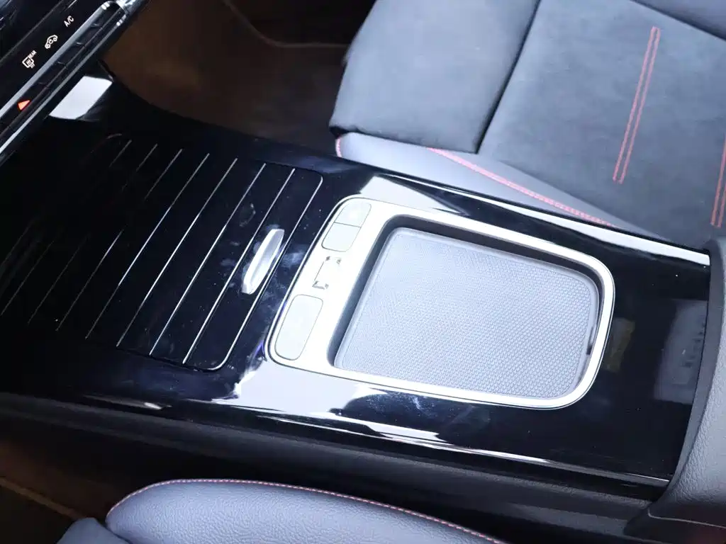Mercedes-Benz A-Class — миниатюра 12