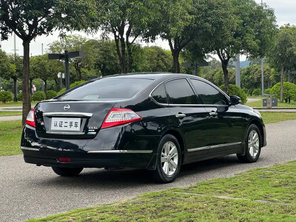 Nissan Teana — миниатюра 7