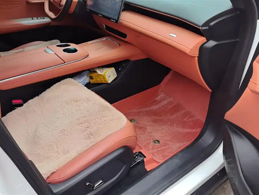 Changan Deepal DARK BLUE S07