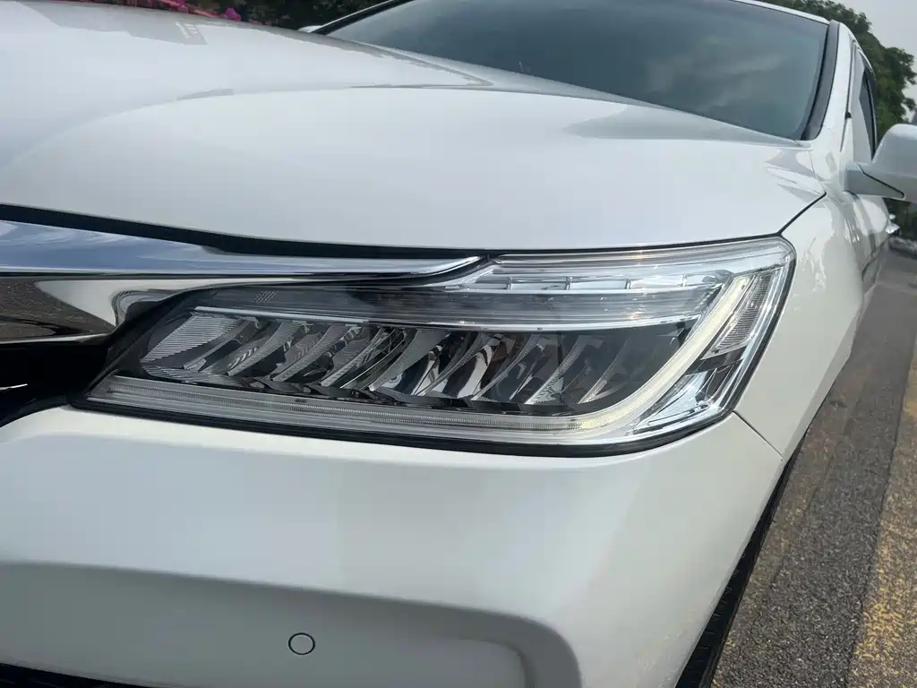 Honda Accord — миниатюра 21