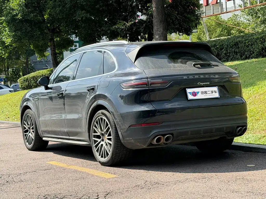 Porsche Cayenne Hybrid — миниатюра 4