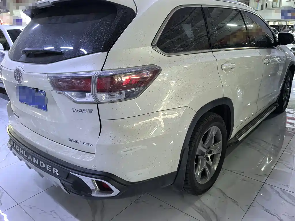 Toyota Highlander — миниатюра 5