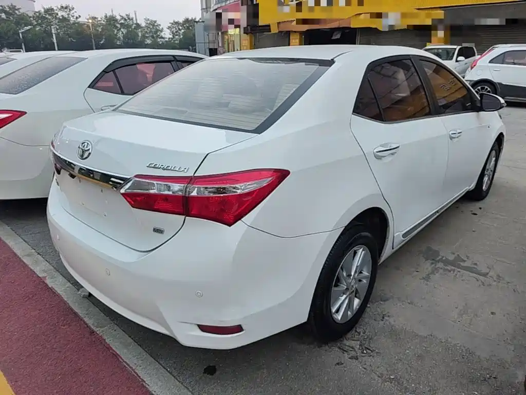 Toyota Corolla — миниатюра 7