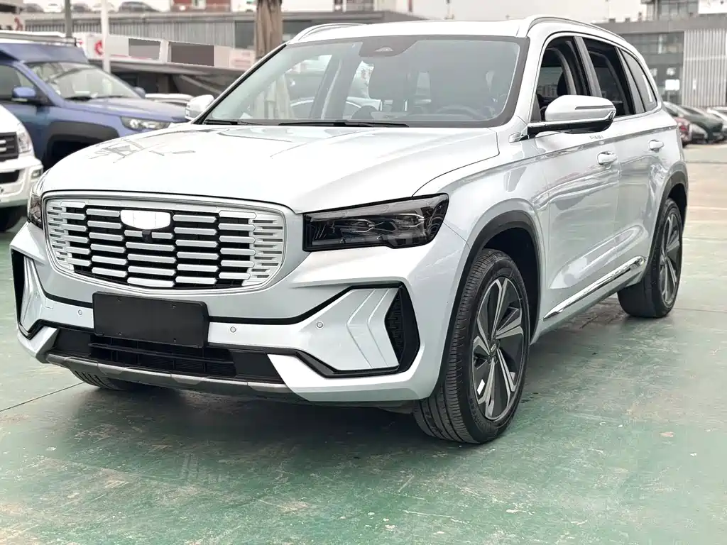 Geely Xingyue L 2022