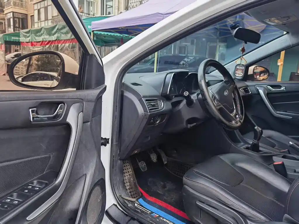 Chery Arrizo 5 — миниатюра 8