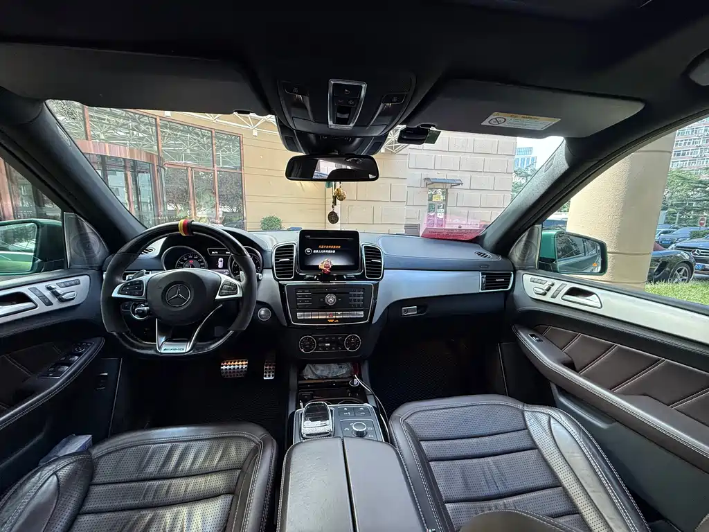 MERCEDES-BENZ GLE AMG