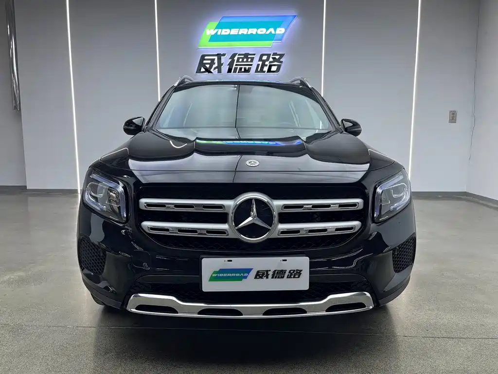 Mercedes-Benz GLB — миниатюра 2