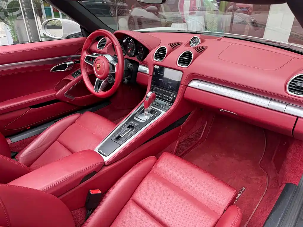 Porsche 718 2022 Boxster 2.0T