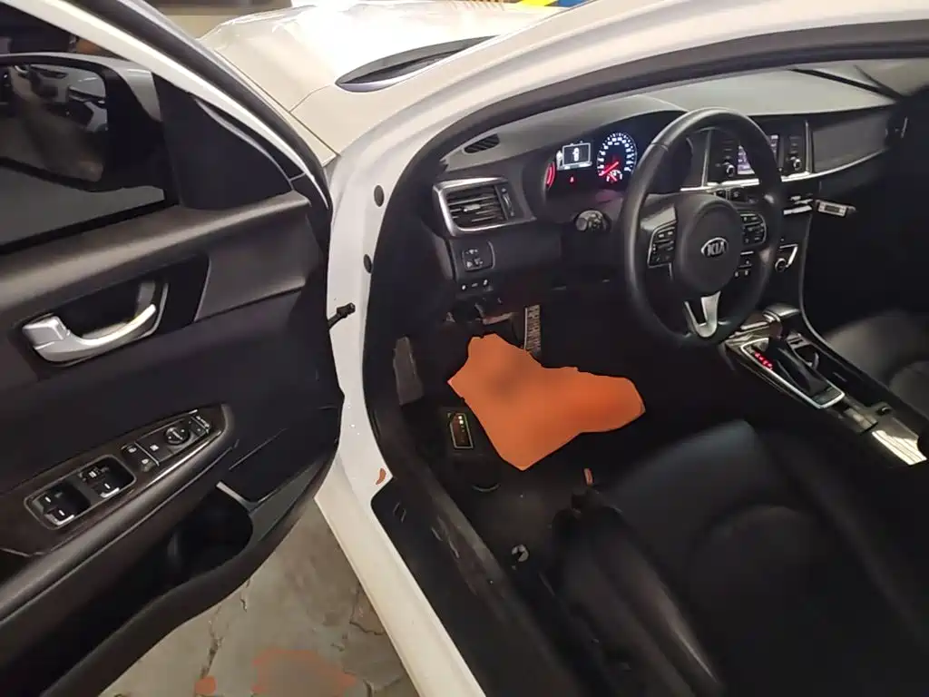Kia K5 — миниатюра 16