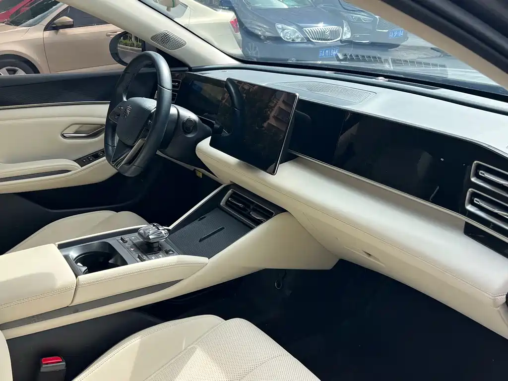 BYD Qin L — миниатюра 16