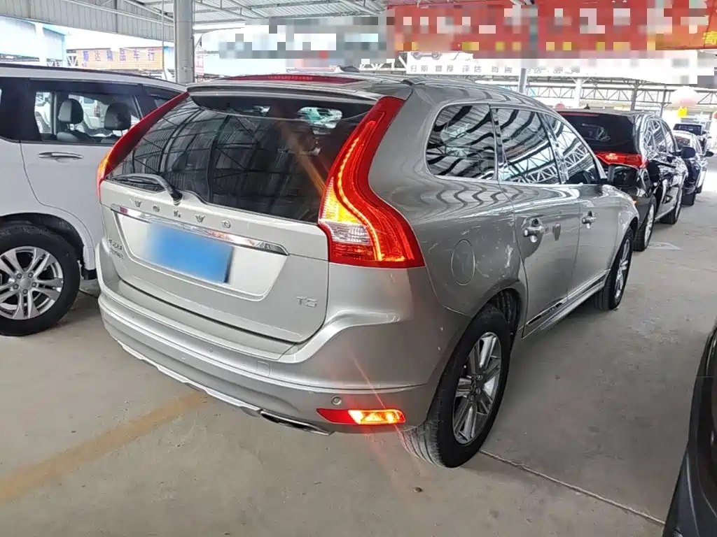 Volvo XC60 — миниатюра 7