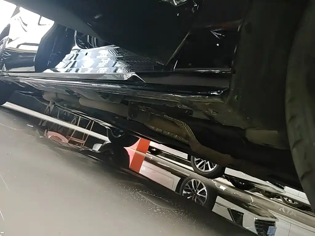 Toyota Sienna — миниатюра 21